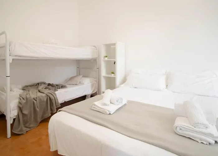 13 Posti - Wifi Ac Parking 5 Min Dal Mare